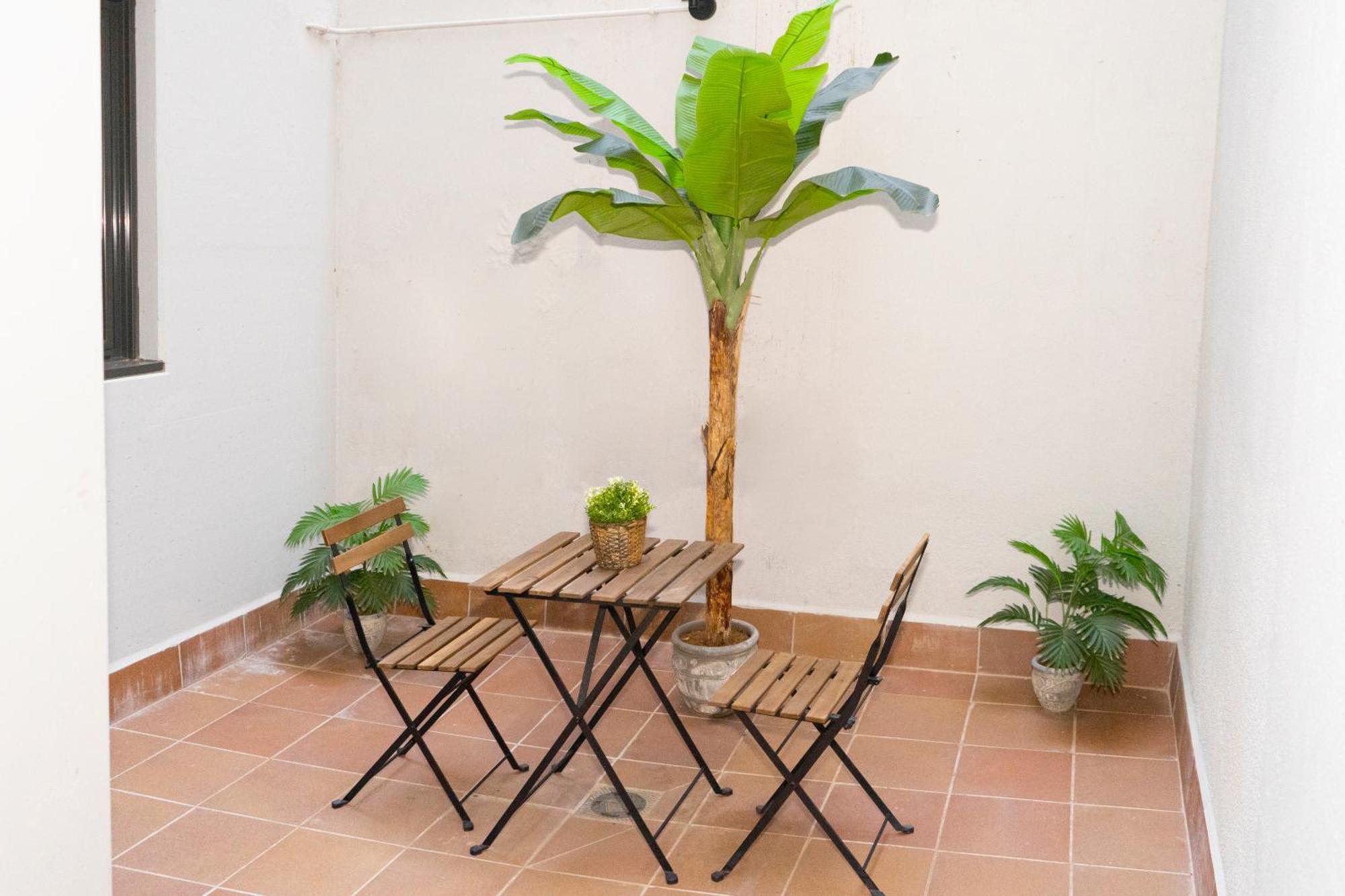 Monturiol Apartaments Barcelona Zimmer foto